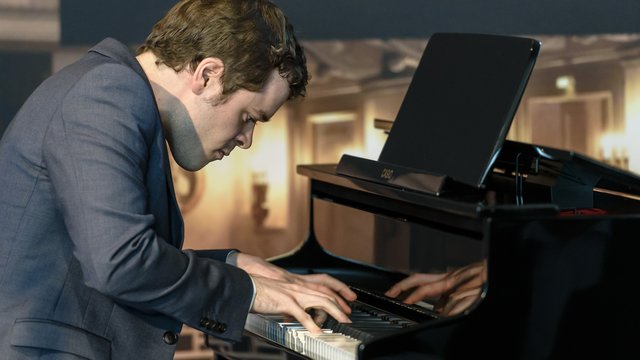 Benjamin Grosvenor casio