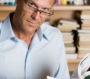 Expert Round-Up: How do you use review copies of your book for marketing purposes?